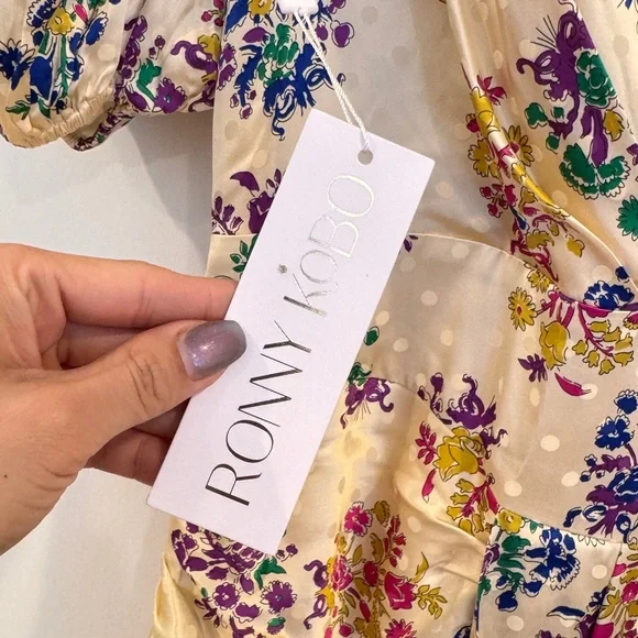 RONNY KOBO Monica Floral-Print Ruched Dress . - Picture 3 of 8